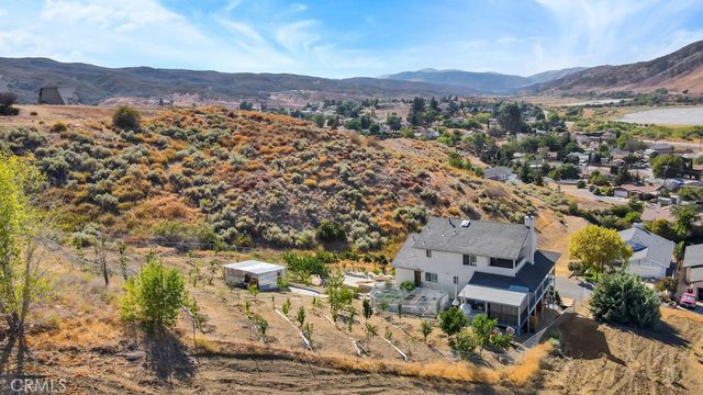 42804 Barnstead Drive, Lake Hughes, CA 93532