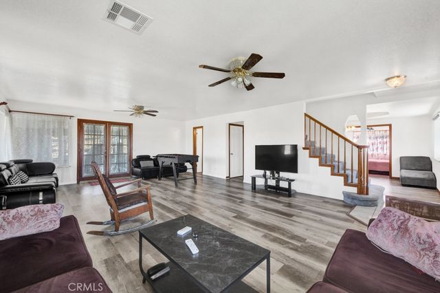 42804 Barnstead Drive, Lake Hughes, CA 93532