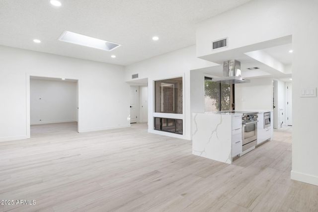 4525 N 66TH Street 122, Scottsdale, AZ 85251