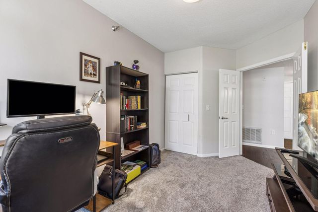 680 N 2nd Street 401, Minneapolis, MN 55401