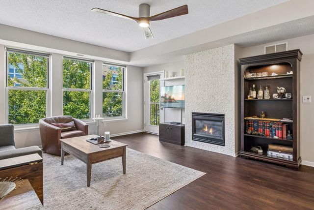680 N 2nd Street 401, Minneapolis, MN 55401