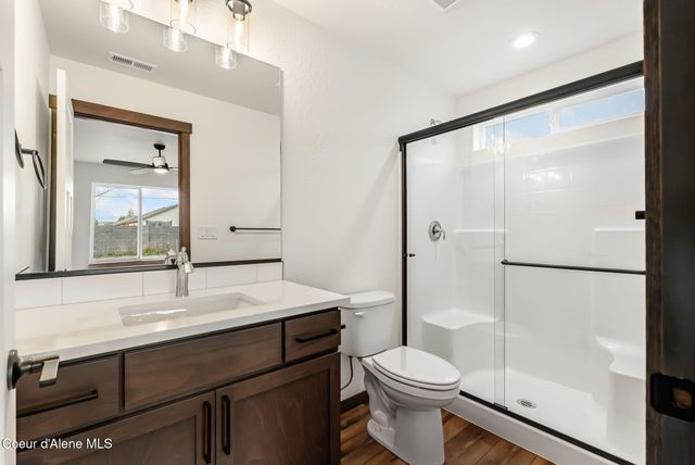 2302 Maverick Ct, Sandpoint, ID 83864