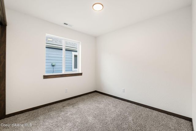 2302 Maverick Ct, Sandpoint, ID 83864