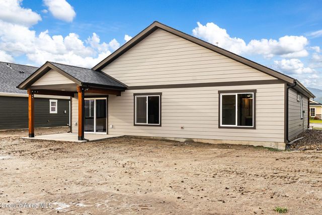 2302 Maverick Ct, Sandpoint, ID 83864