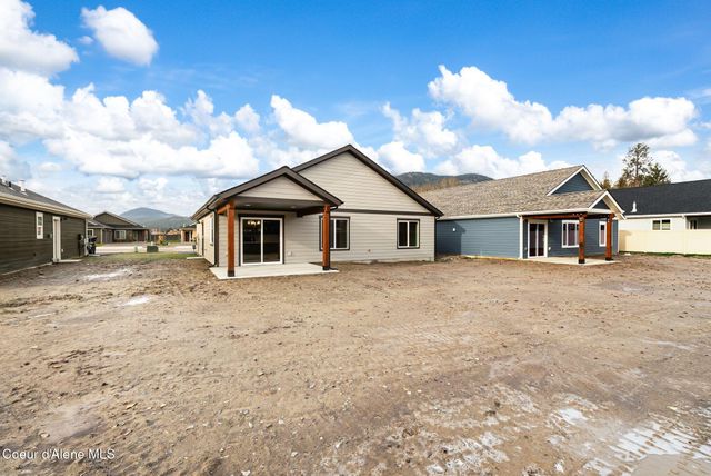 2302 Maverick Ct, Sandpoint, ID 83864