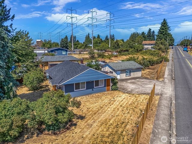 7660 S 126th Street, Seattle, WA 98178