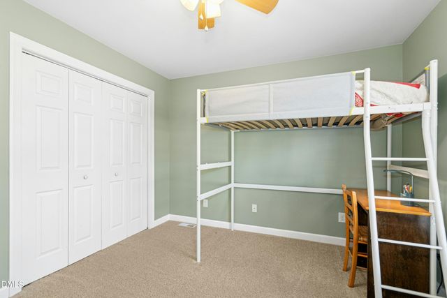 160 Glenmore Circle, Youngsville, NC 27596