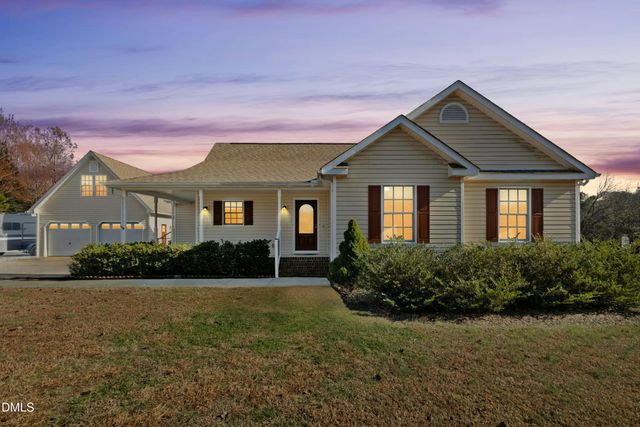 160 Glenmore Circle, Youngsville, NC 27596