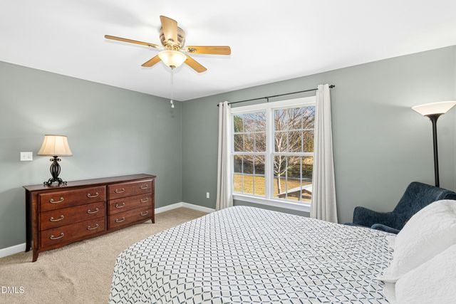 160 Glenmore Circle, Youngsville, NC 27596