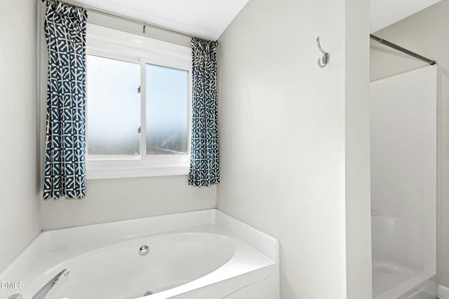 160 Glenmore Circle, Youngsville, NC 27596