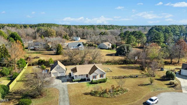 160 Glenmore Circle, Youngsville, NC 27596