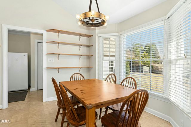 160 Glenmore Circle, Youngsville, NC 27596