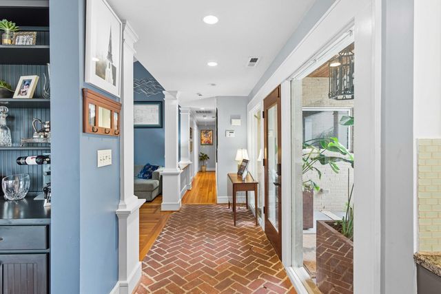 1031 Lakeview Drive, Mount Pleasant, SC 29464