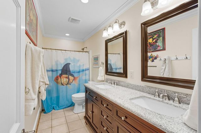 1031 Lakeview Drive, Mount Pleasant, SC 29464