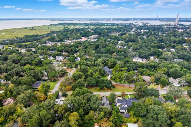 1031 Lakeview Drive, Mount Pleasant, SC 29464