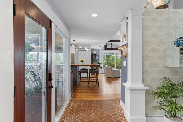 1031 Lakeview Drive, Mount Pleasant, SC 29464