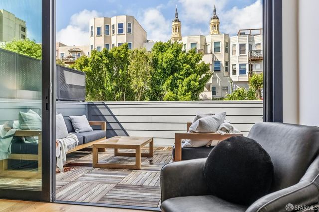 2160 Hayes Street 2, San Francisco, CA 94117