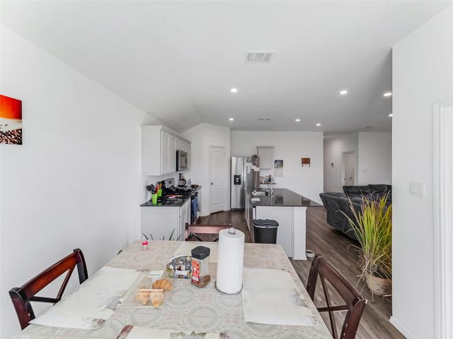 40519 Crisp Beech Street, Magnolia, TX 77354