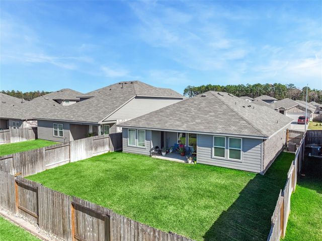 40519 Crisp Beech Street, Magnolia, TX 77354