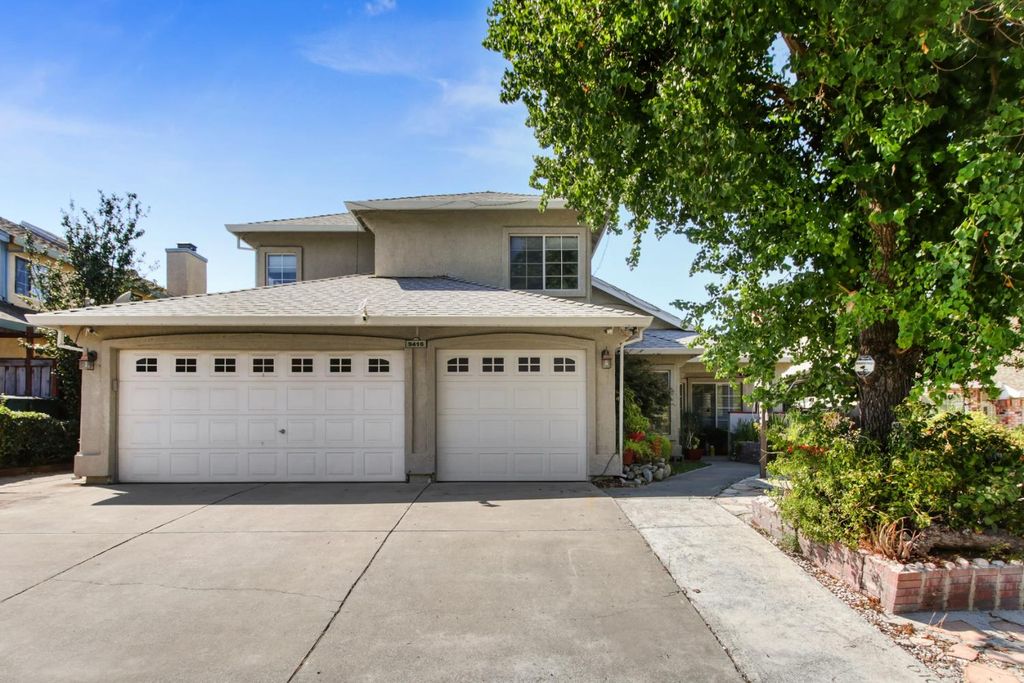 9416 Redwater Dr, Antelope, CA 95843