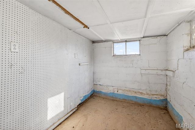 507 McKissock Street, De Soto, MO 63020