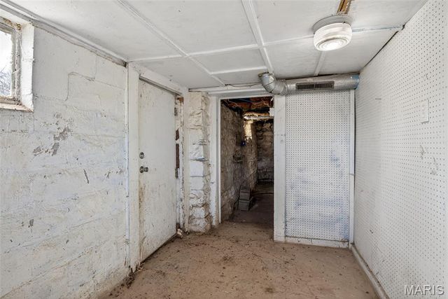 507 McKissock Street, De Soto, MO 63020