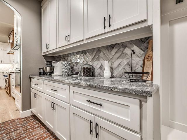 120408 S 4201 Road, Eufaula, OK 74432