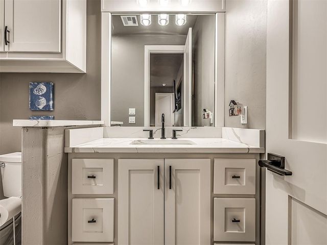 120408 S 4201 Road, Eufaula, OK 74432