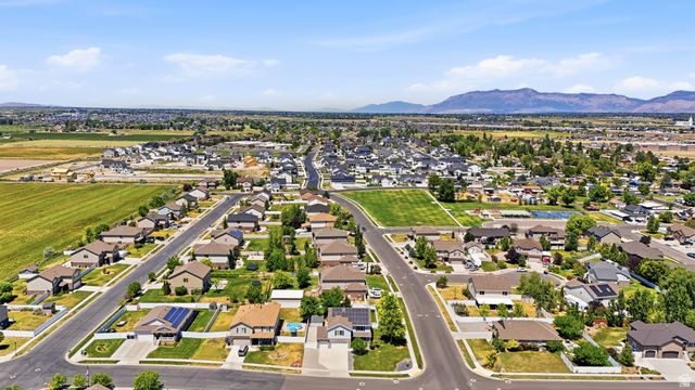 3538 W 2400 S, Syracuse, UT 84075