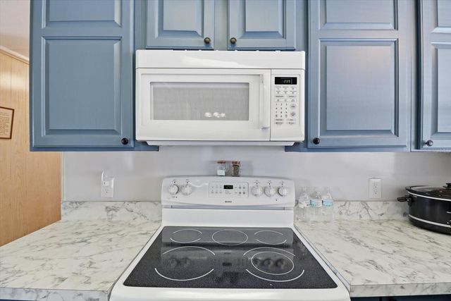 2045 HILO DRIVE, Holiday, FL 34691