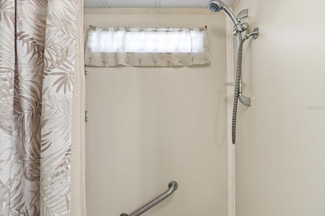 2045 HILO DRIVE, Holiday, FL 34691