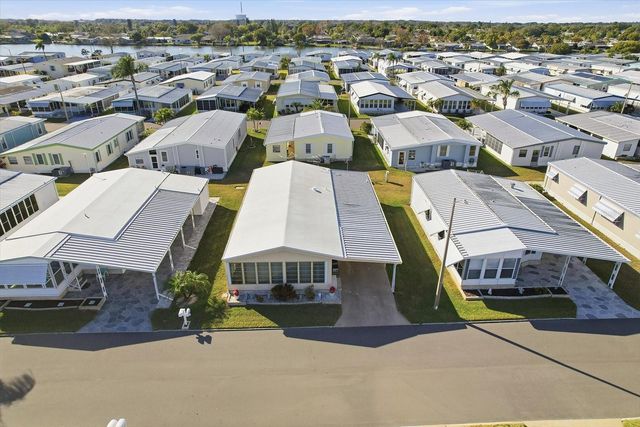 2045 HILO DRIVE, Holiday, FL 34691