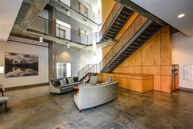 245 N HIGHLAND NE Avenue 402, Atlanta, GA 30307