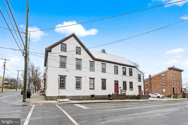 201 S WASHINGTON ST, Gettysburg, PA 17325