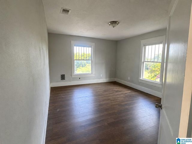 2608 AVENUE T, Birmingham, AL 35218