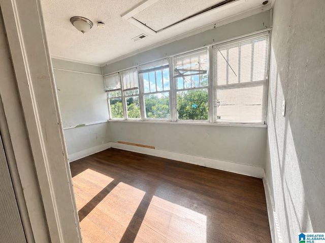 2608 AVENUE T, Birmingham, AL 35218