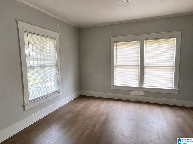 2608 AVENUE T, Birmingham, AL 35218
