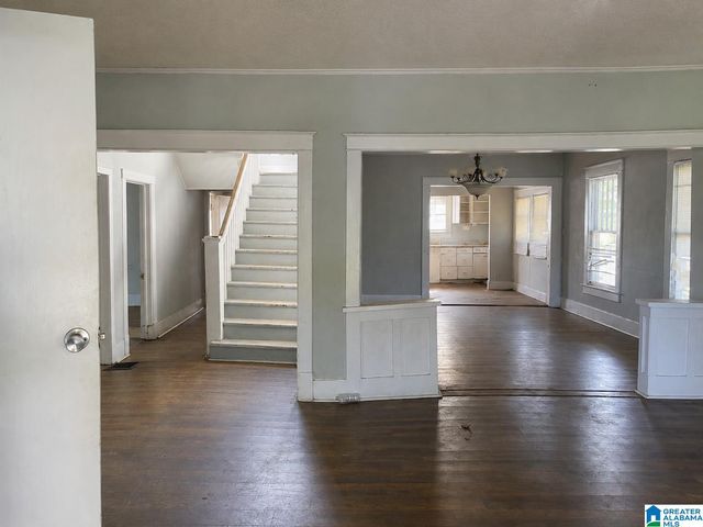 2608 AVENUE T, Birmingham, AL 35218