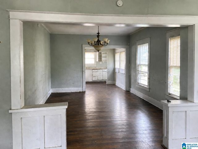 2608 AVENUE T, Birmingham, AL 35218