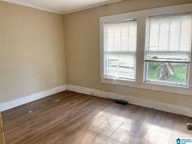 2608 AVENUE T, Birmingham, AL 35218
