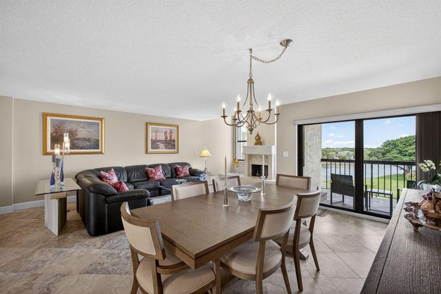 364 Golfview Road 506, North Palm Beach, FL 33408