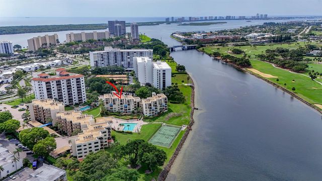 364 Golfview Road 506, North Palm Beach, FL 33408