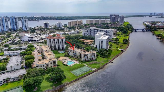 364 Golfview Road 506, North Palm Beach, FL 33408