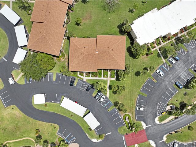 6901 SE Constitution Boulevard 204, Hobe Sound, FL 33455