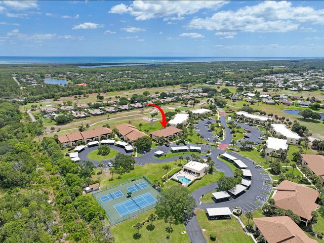 6901 SE Constitution Boulevard 204, Hobe Sound, FL 33455