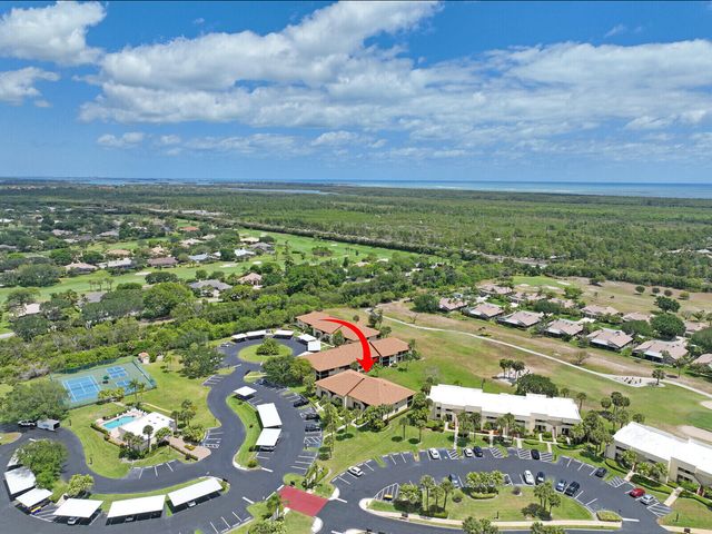 6901 SE Constitution Boulevard 204, Hobe Sound, FL 33455