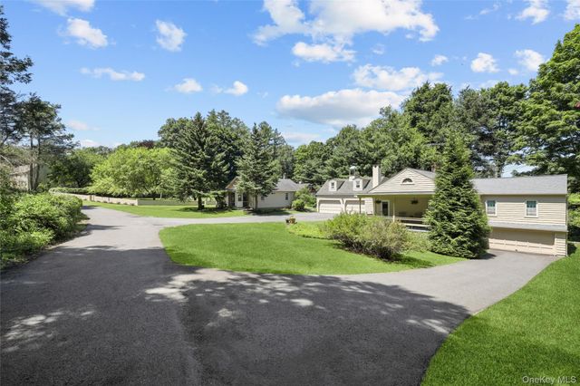 9 Oregon Road, Bedford Corners, NY 10549