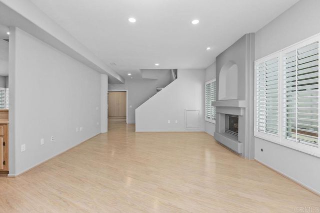 4878 Marathon Way, Oceanside, CA 92056