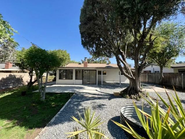 644 Moonstone Court, Upland, CA 91786