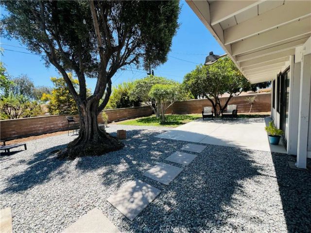644 Moonstone Court, Upland, CA 91786